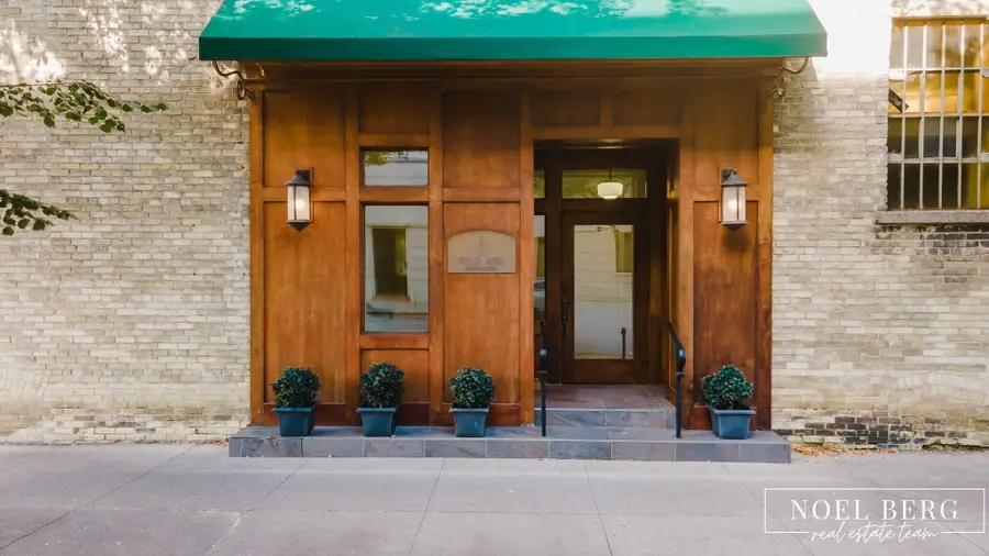 9 S 3rd Street Unit: 301, Grand Haven, MI 49417 - #2