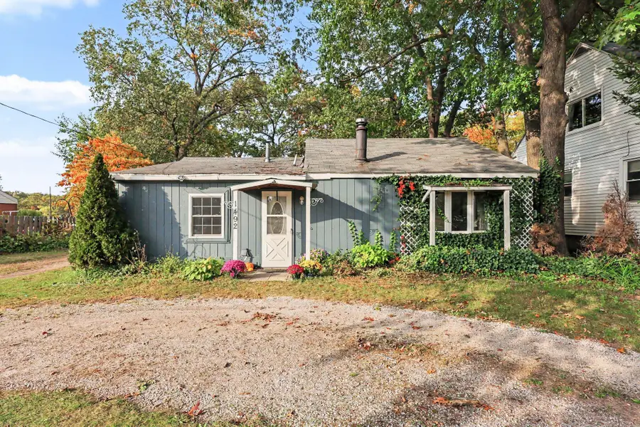 1492 E Broadway Avenue, Norton Shores, MI 49444 - #2