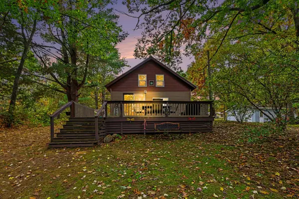 2928 S Lakeview Drive, Hesperia, MI 49421