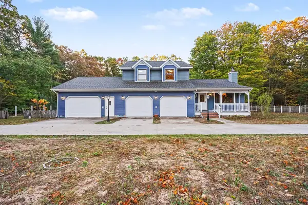 4251 W Giles Road, Muskegon, MI 49445