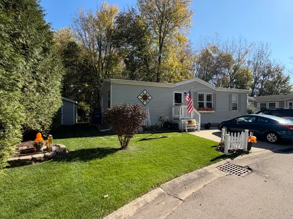 3353 Buckthorn Circle, Jackson, MI 49201