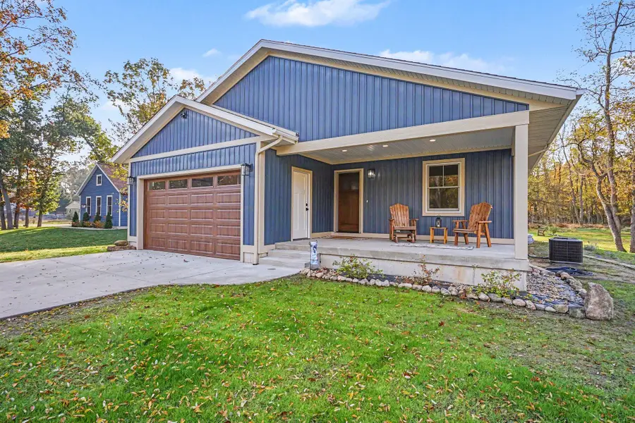 5183 Anderson Road, Montague, MI 49437 - #2