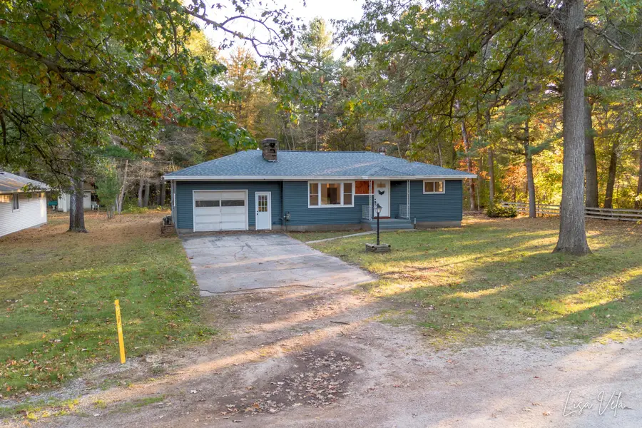 991 Victor Avenue, Muskegon, MI 49445 - #2