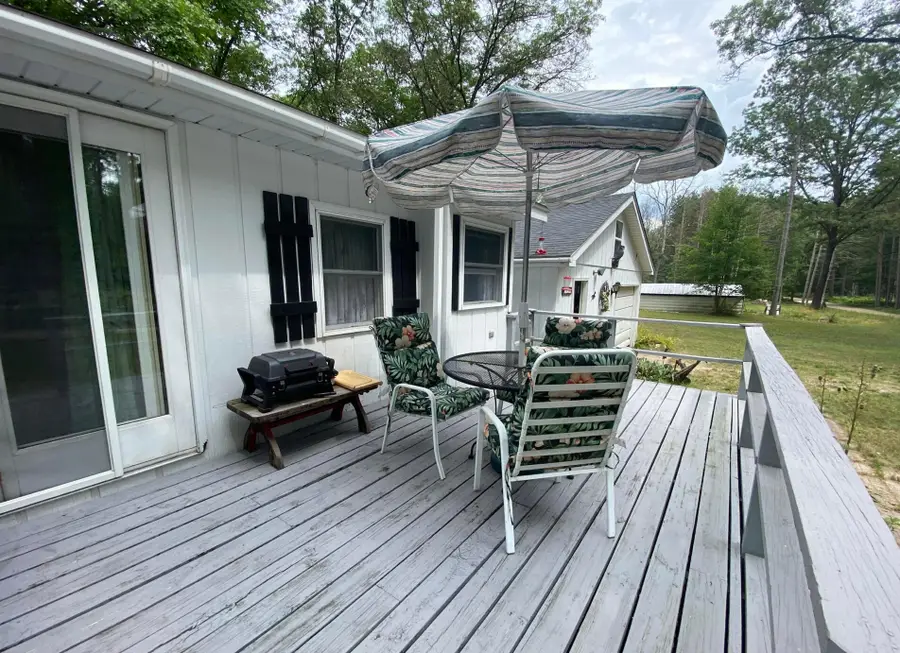 2291 W 22nd Street, Fremont, MI 49412 - #2