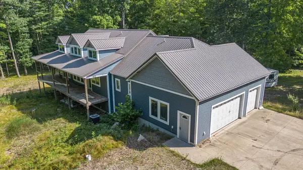 9263 Ferris Avenue, Grant, MI 49327