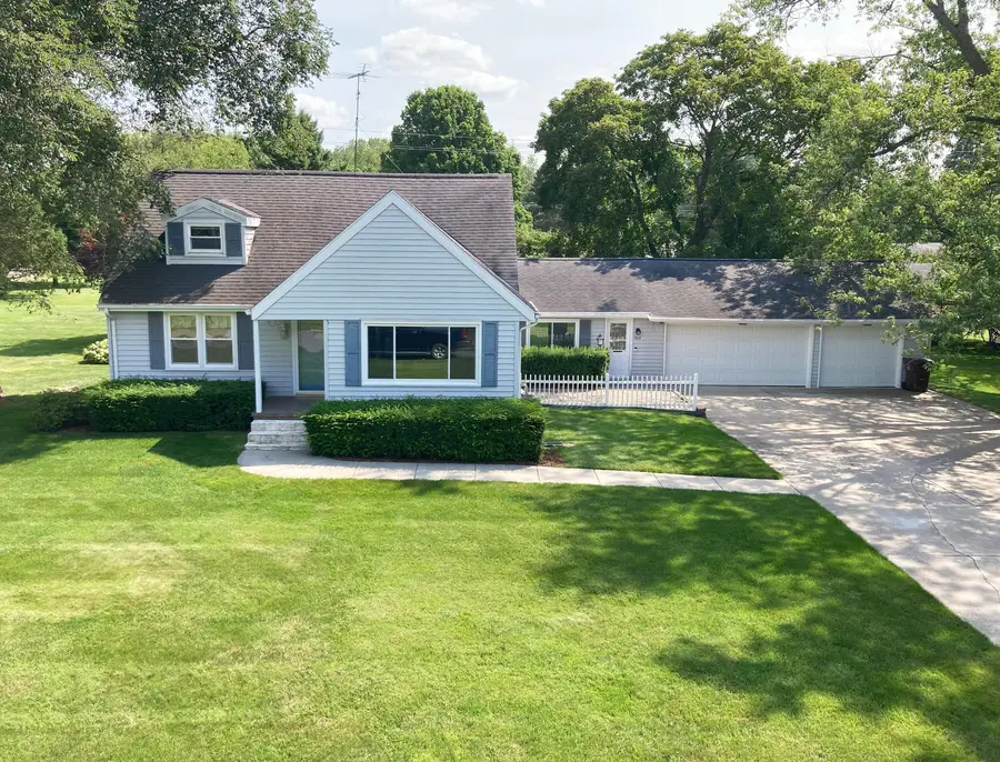 503 W Gilson Street, Edmore, MI 48829 - Image #3
