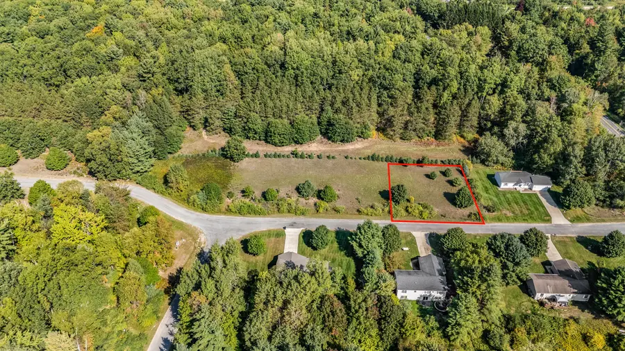 Unit 2 University Club Dr, Big Rapids Charter Township, MI 49307 - Image #3