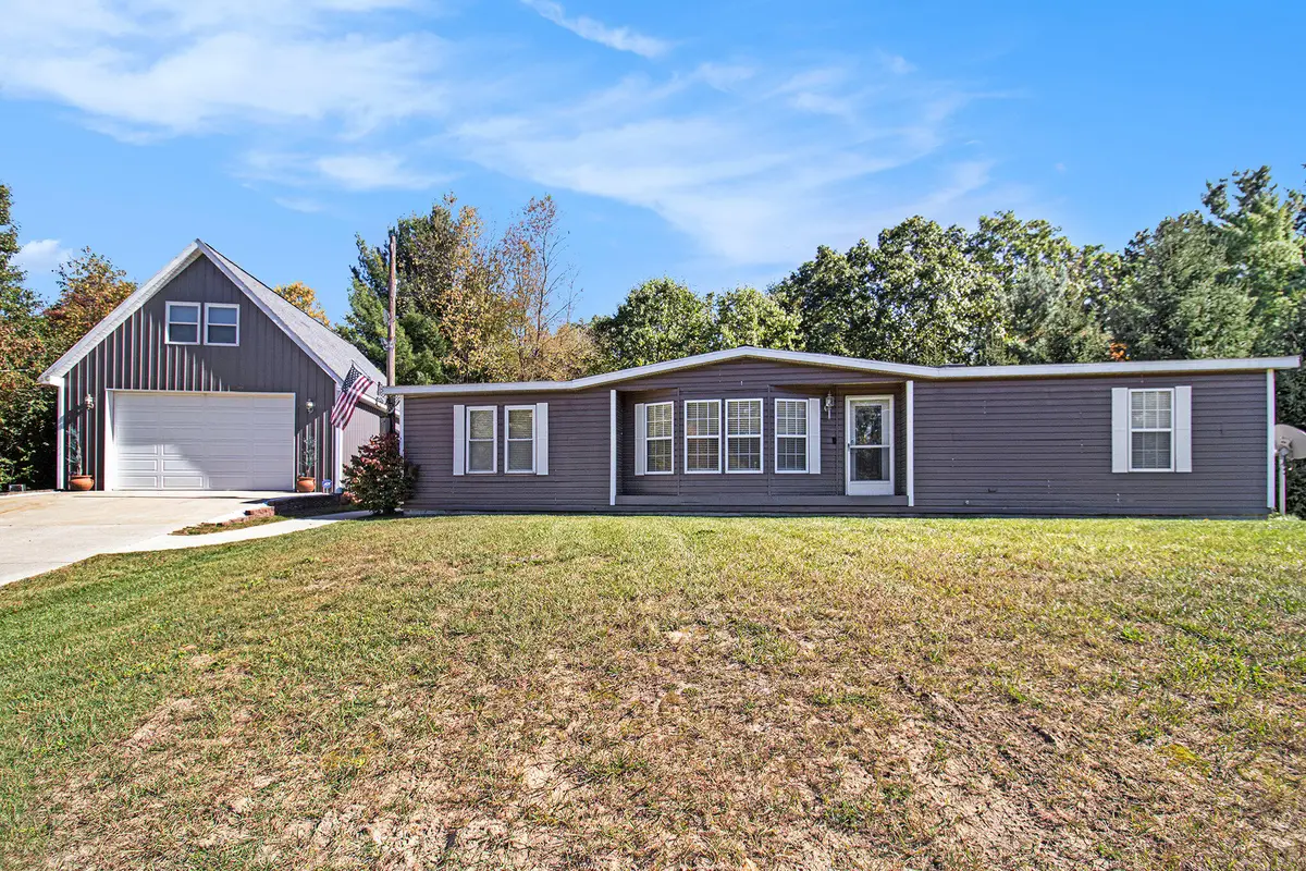 1282 S Locust Avenue, Big Prairie, MI 49349 - Image #1