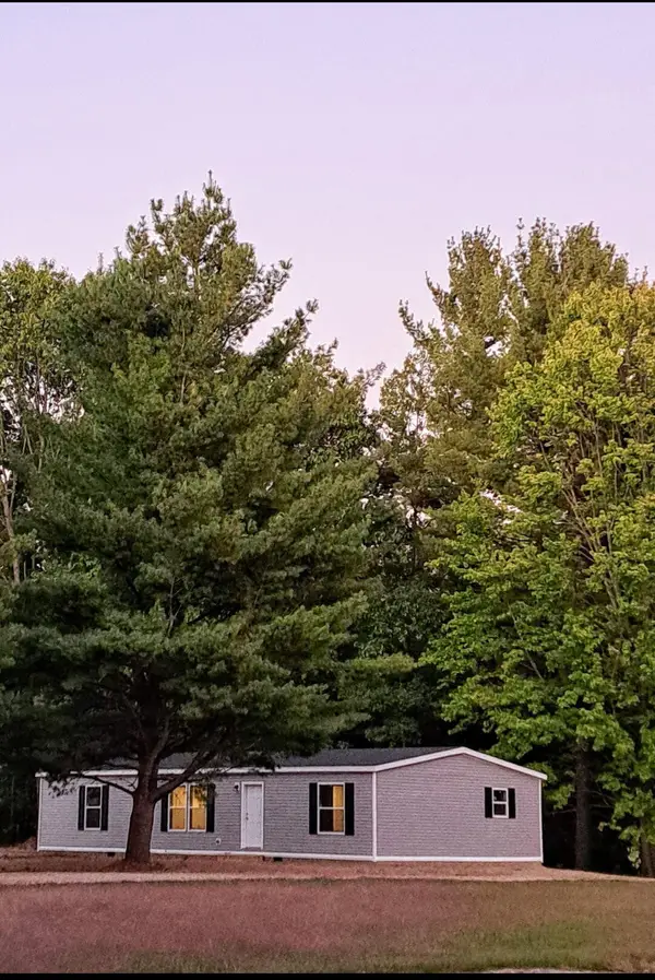 5265 Huck Drive, Sheridan, MI 48884