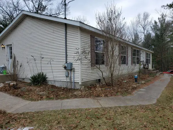 9113 N Kaderabek Trail, Irons, MI 49644