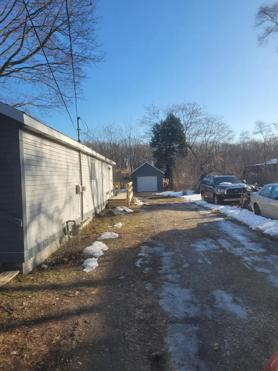 1872 Burton Road, Muskegon, MI 49442 - Image #3