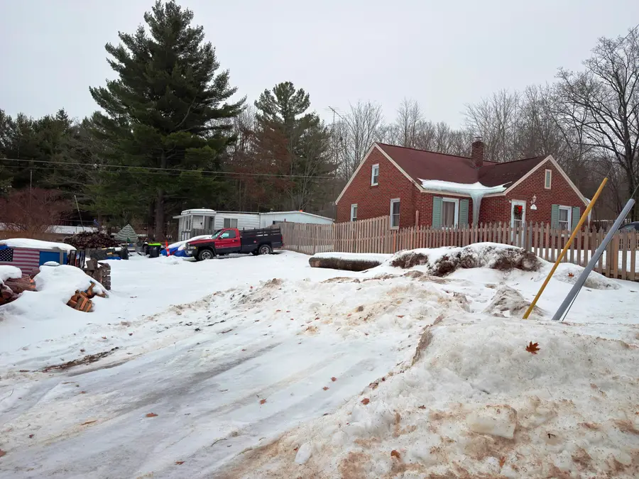 105 Marvin Road, Roscommon, MI 48653 - Image #3