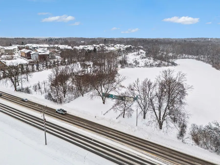 2967 Knapp Street NE, Grand Rapids Charter Township, MI 49525 - #2