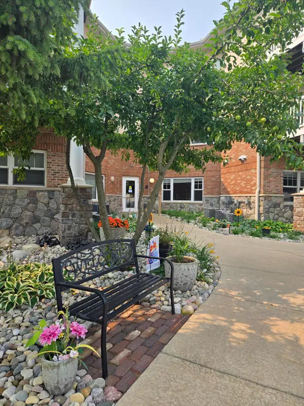 301 N Lake Street Unit: 104, Cadillac, MI 49601