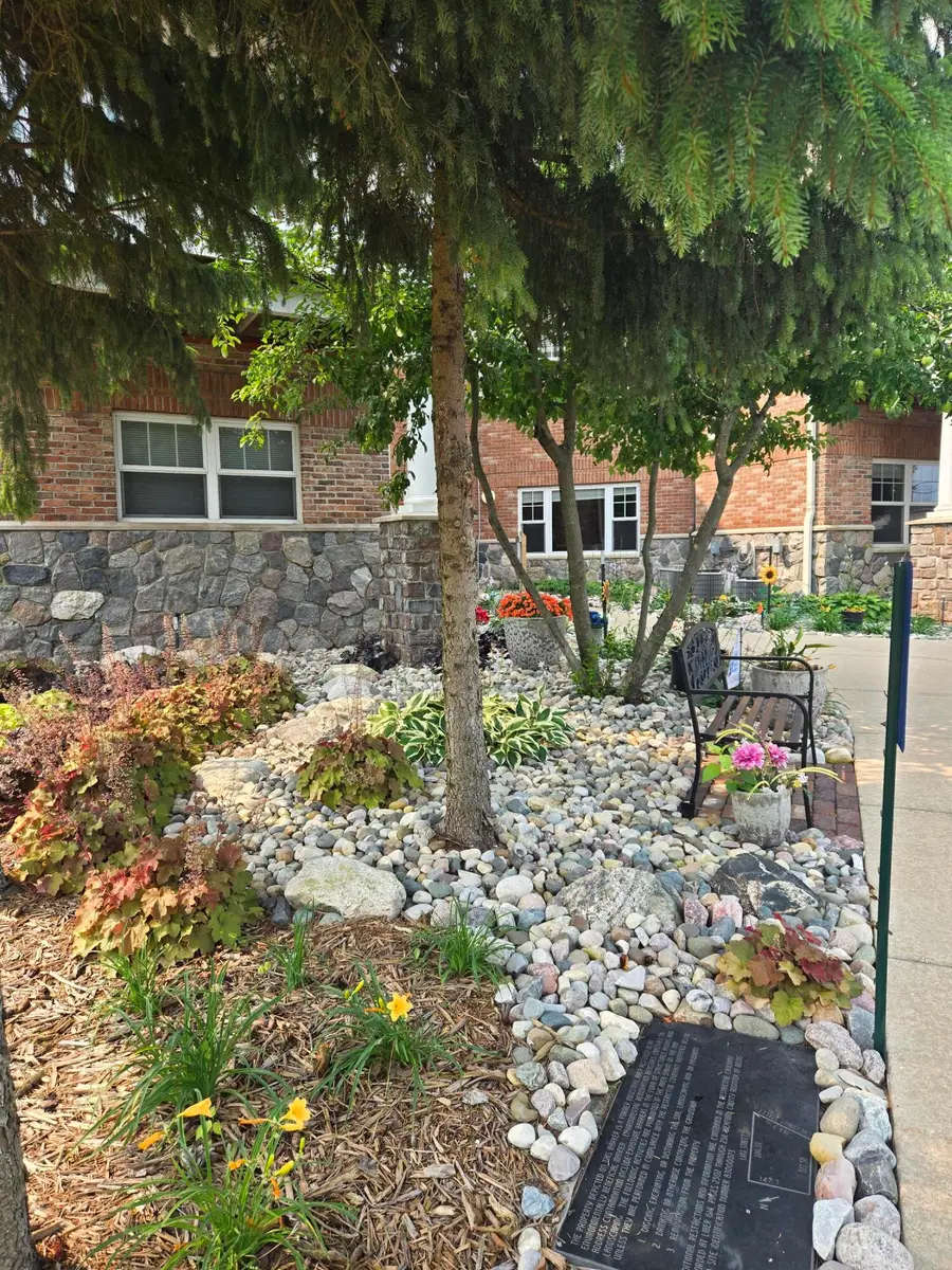 301 N Lake Street Unit: 104, Cadillac, MI 49601 - #2