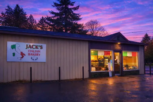 1129 N State Street, BigRapids, MI 49307