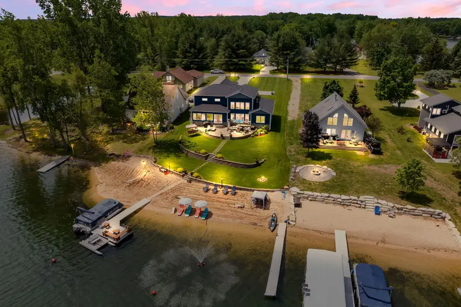 7140 Holiday Drive, Canadian Lakes, MI 49346 - #2
