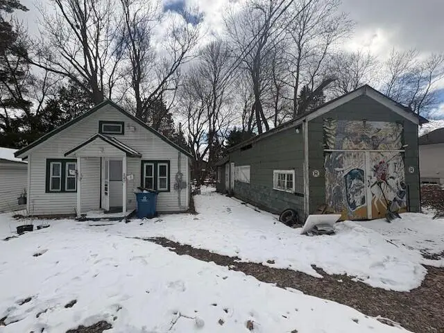 247 Marble Street, Cadillac, MI 49601 - #1