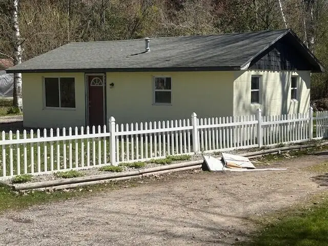 4811 S 33 1/2 Road, Cadillac, MI 49601 - #1