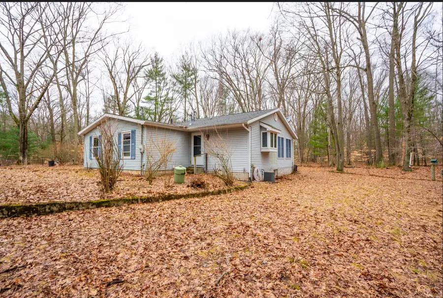 4202 E Pontaluna Road, Fruitport, MI 49415 - #3