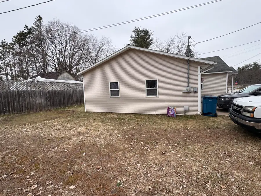 112 W 11th Street, Evart, MI 49631 - #3