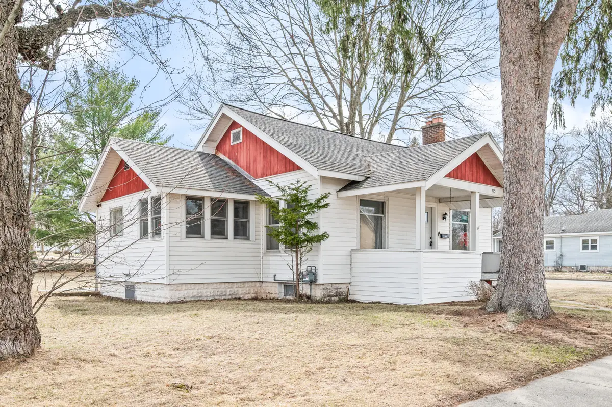 515 Woodward Avenue, Big Rapids, MI 49307 - #1
