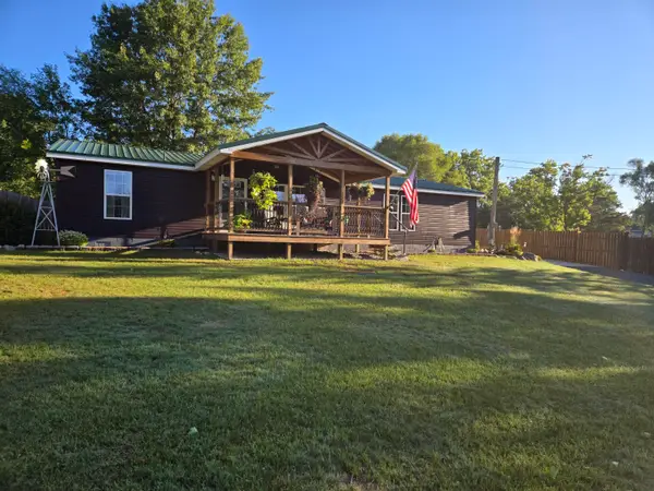 11462 W Sidney Road, Gowen, MI 49326