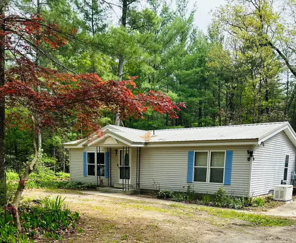 5842 Beech Street, TwinLake, MI 49457