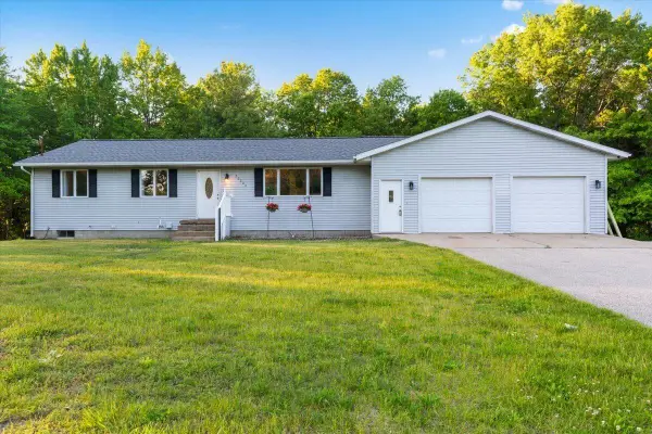 20200 W Lake Montcalm Road, HowardCity, MI 49329