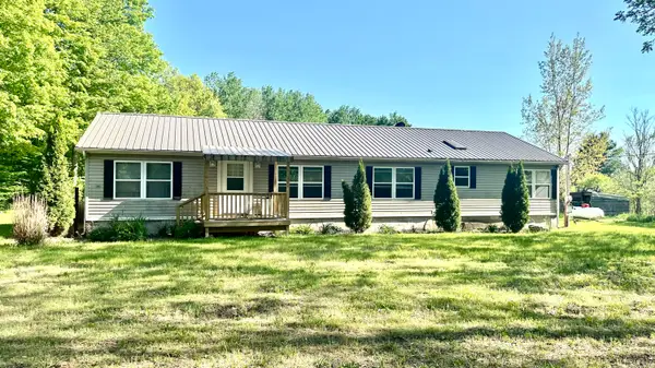 15771 Buchanan Road, Stanwood, MI 49346