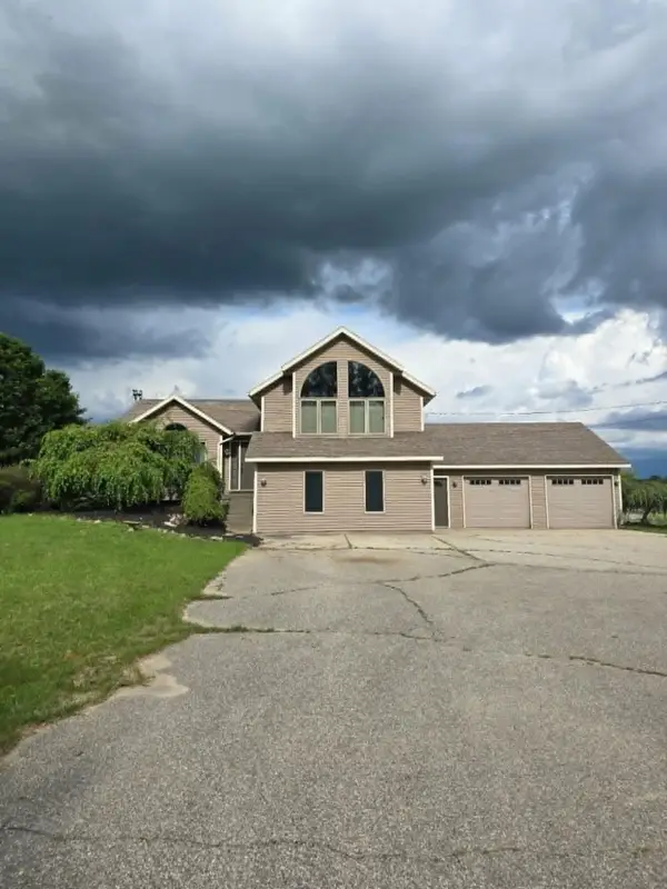 15530 Snauble Avenue NE, CedarSprings, MI 49319