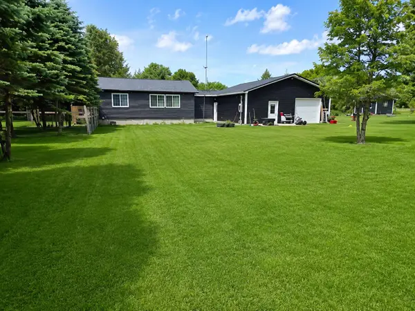 1366 Grow Road NW, Stanton, MI 48888