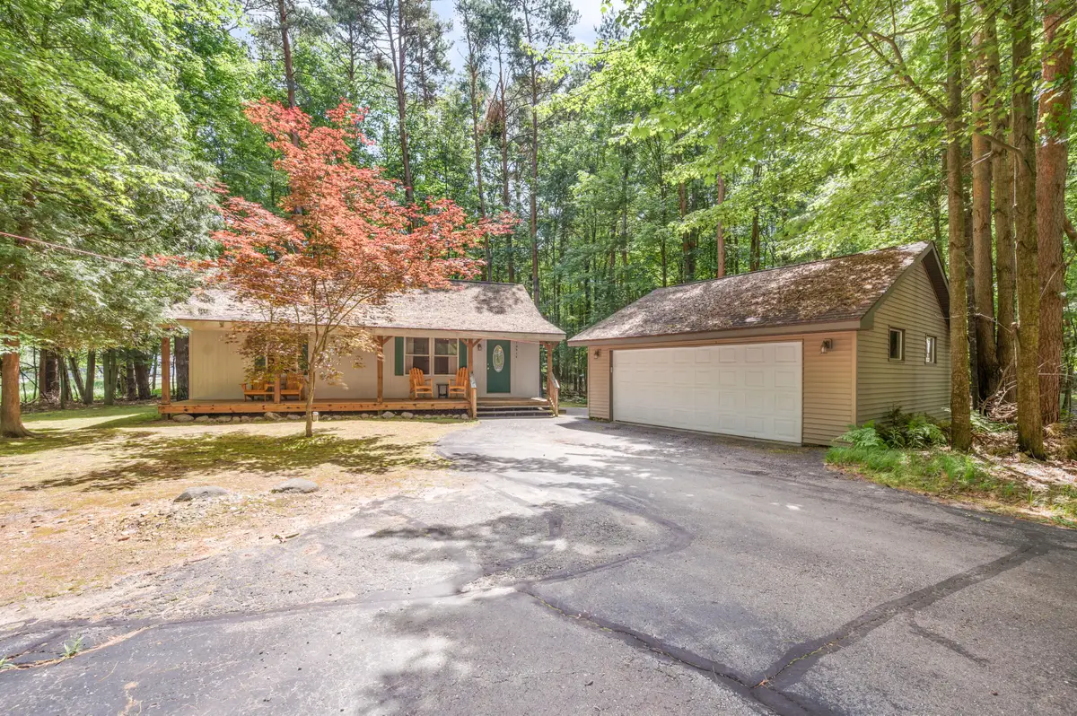 10513 Thornapple Drive, Canadian Lakes, MI 49346 - #1