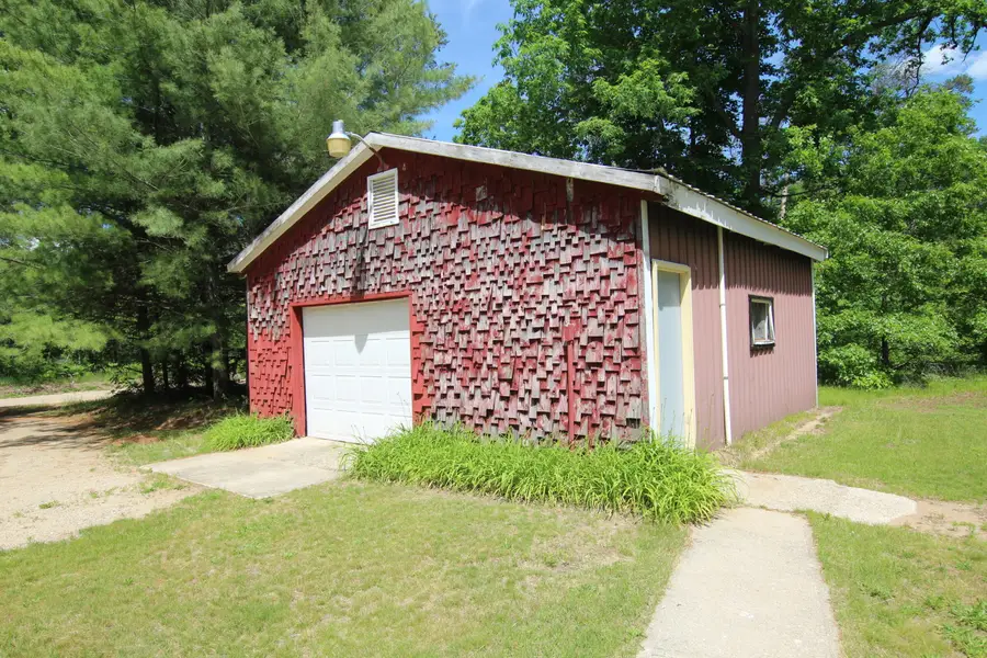 2259 E 40th Street, Idlewild, MI 49642 - #2