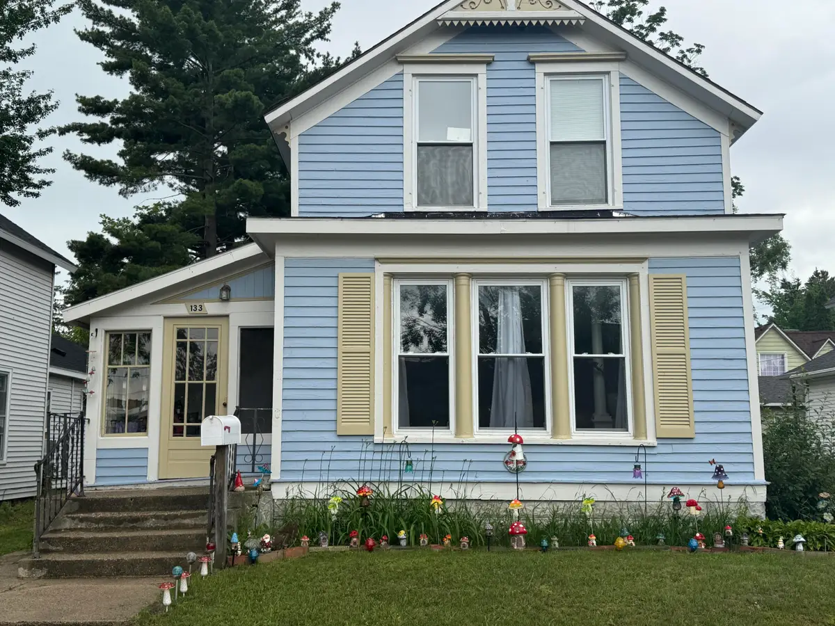 133 W Slosson Avenue, Reed City, MI 49677 - #1