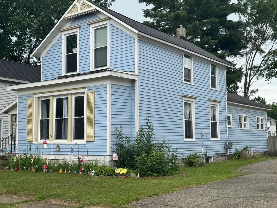 133 W Slosson Avenue, Reed City, MI 49677 - #2