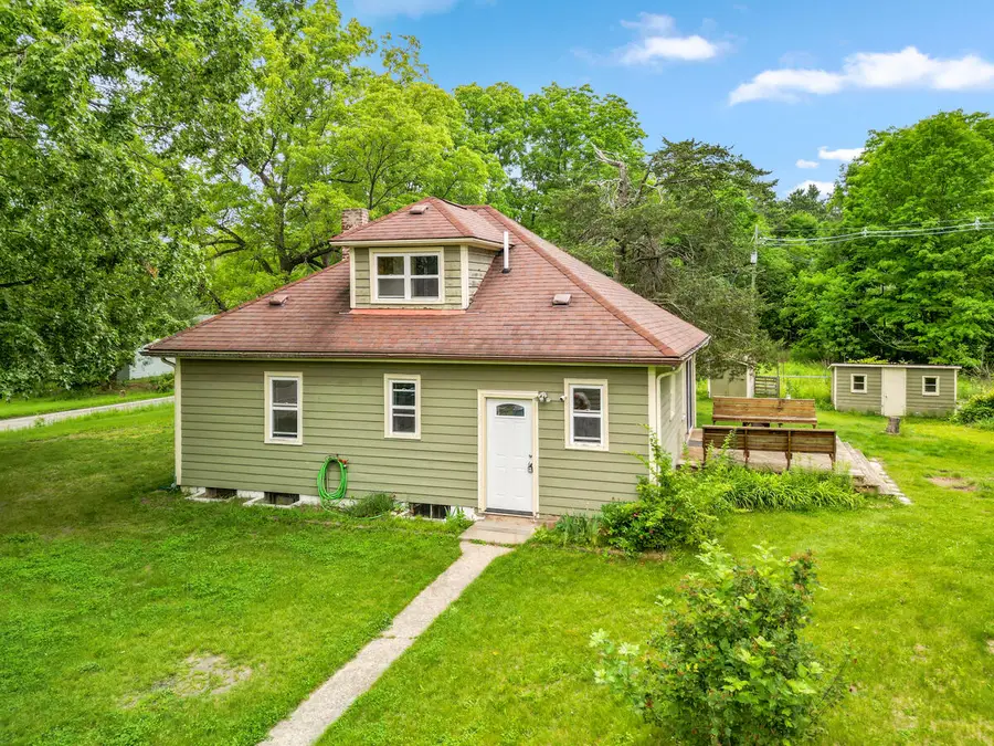 172 Bridge Street, Newaygo, MI 49337 - #3