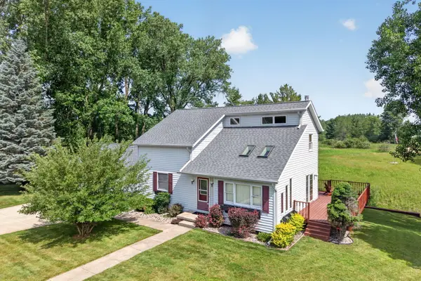 11520 N Lookout Ridge, CanadianLakes, MI 49346