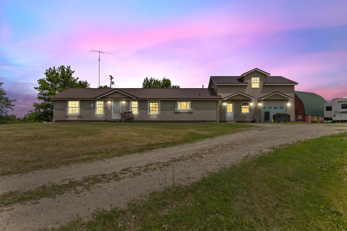 1548 N Loomis Road, Denver, MI 48858 - #1