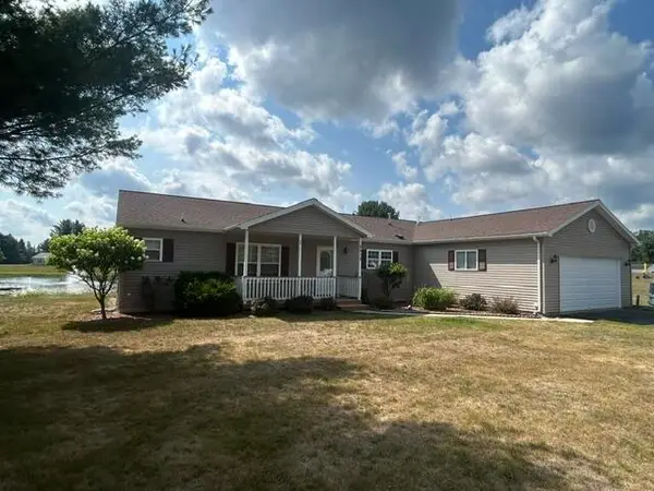 7712 Sunset Shores Drive, CanadianLakes, MI 49346