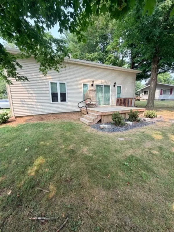 159 E Oak Street NE, SandLake, MI 49343