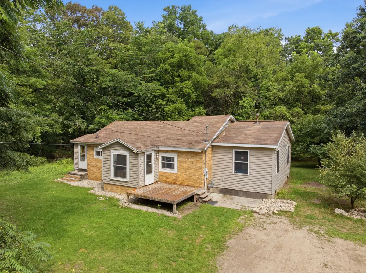 430 W 5th Street, Morley, MI 49336 - #1