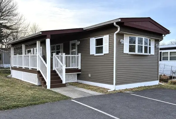 875 W Grand River Avenue Unit: 79, Williamston, MI 48895