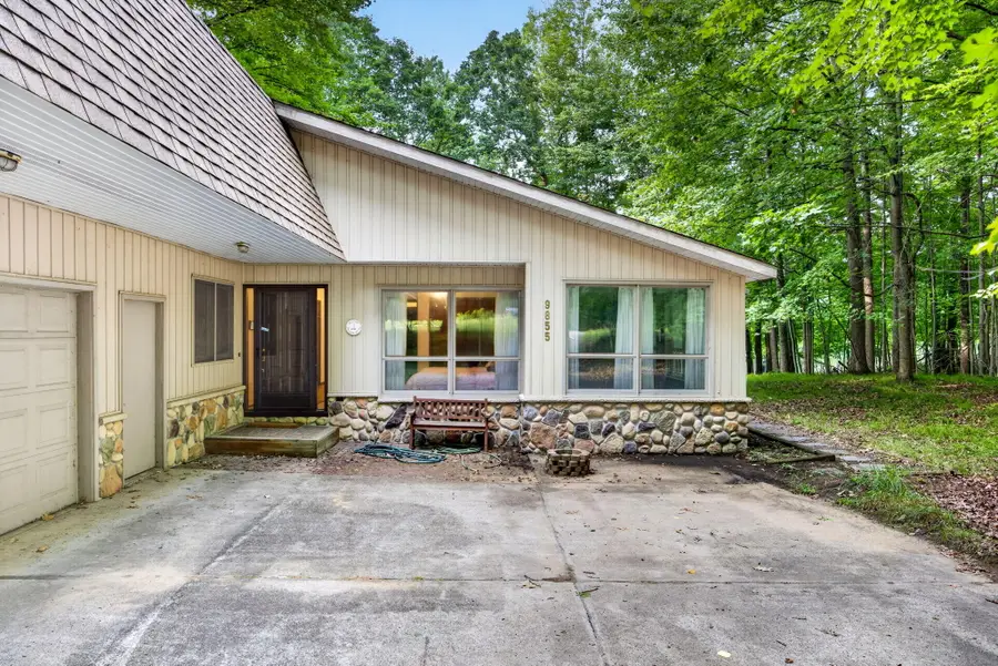 9855 Golf Port Drive N, Canadian Lakes, MI 49346 - #3