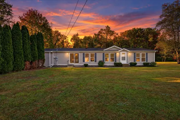 8655 Elm Lane, Saranac, MI 48881