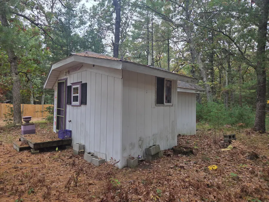 8214 W Oakwood Avenue, Baldwin, MI 49304 - #2
