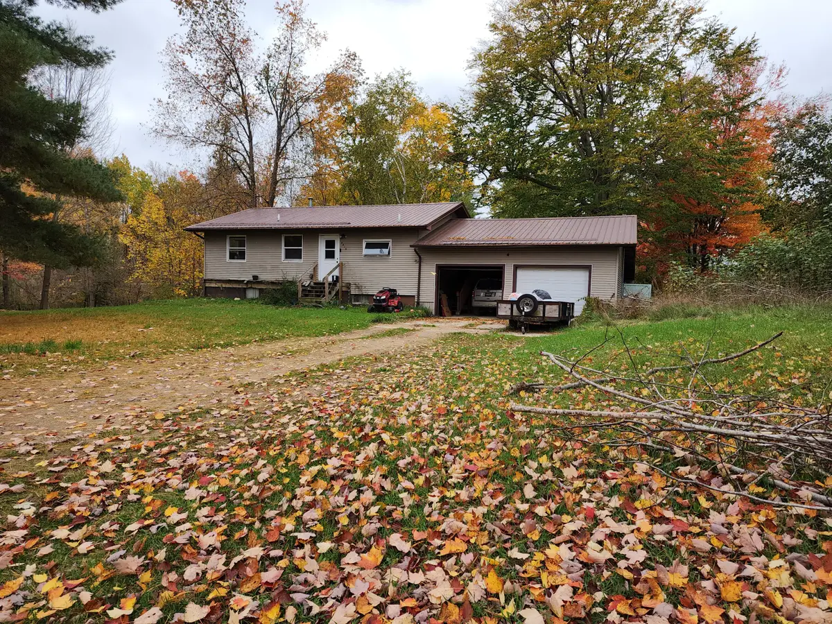7816 W Vernon Road, Lake, MI 48632 - #1