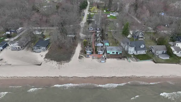 5883 S Lake, AuGres, MI 48703