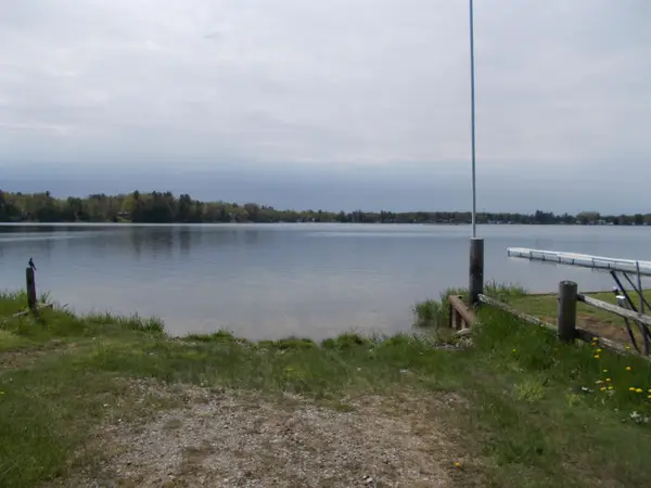 2995 Maple, Hale, MI 48739