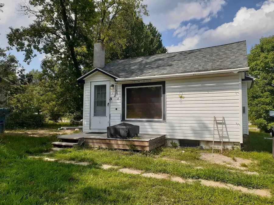 108 W Page, Rose City, MI 48654 - Image #2